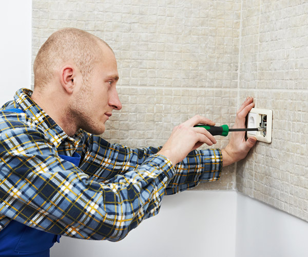 Dépannage électricité et réparation domotique à Libourne